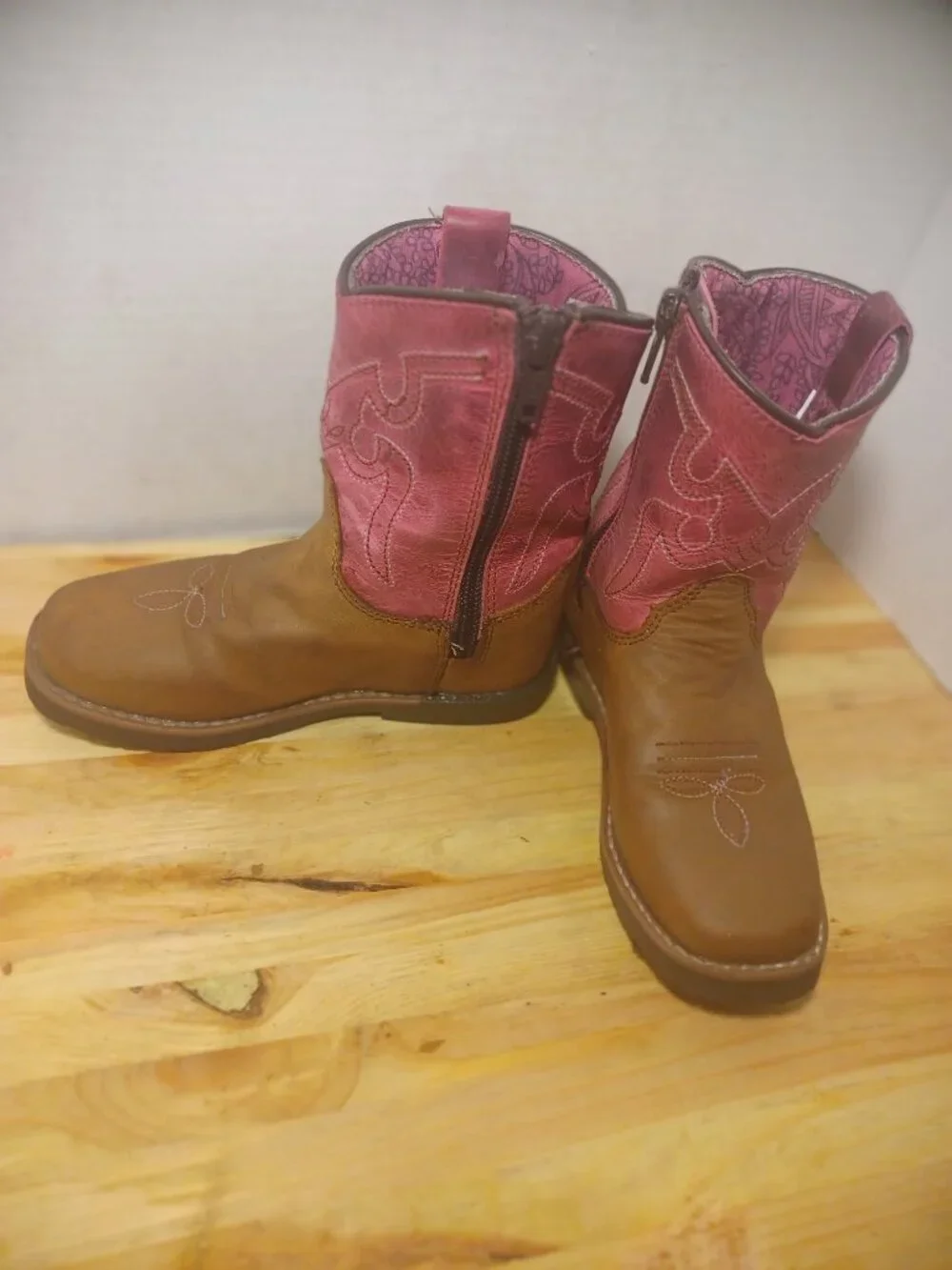 Shyanne Kids Western Boots Size 9 D